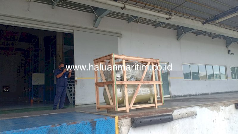 Siap Supply kebutuhan Deck Air Compressor sesuai dengan spek kebutuhan kapal anda.