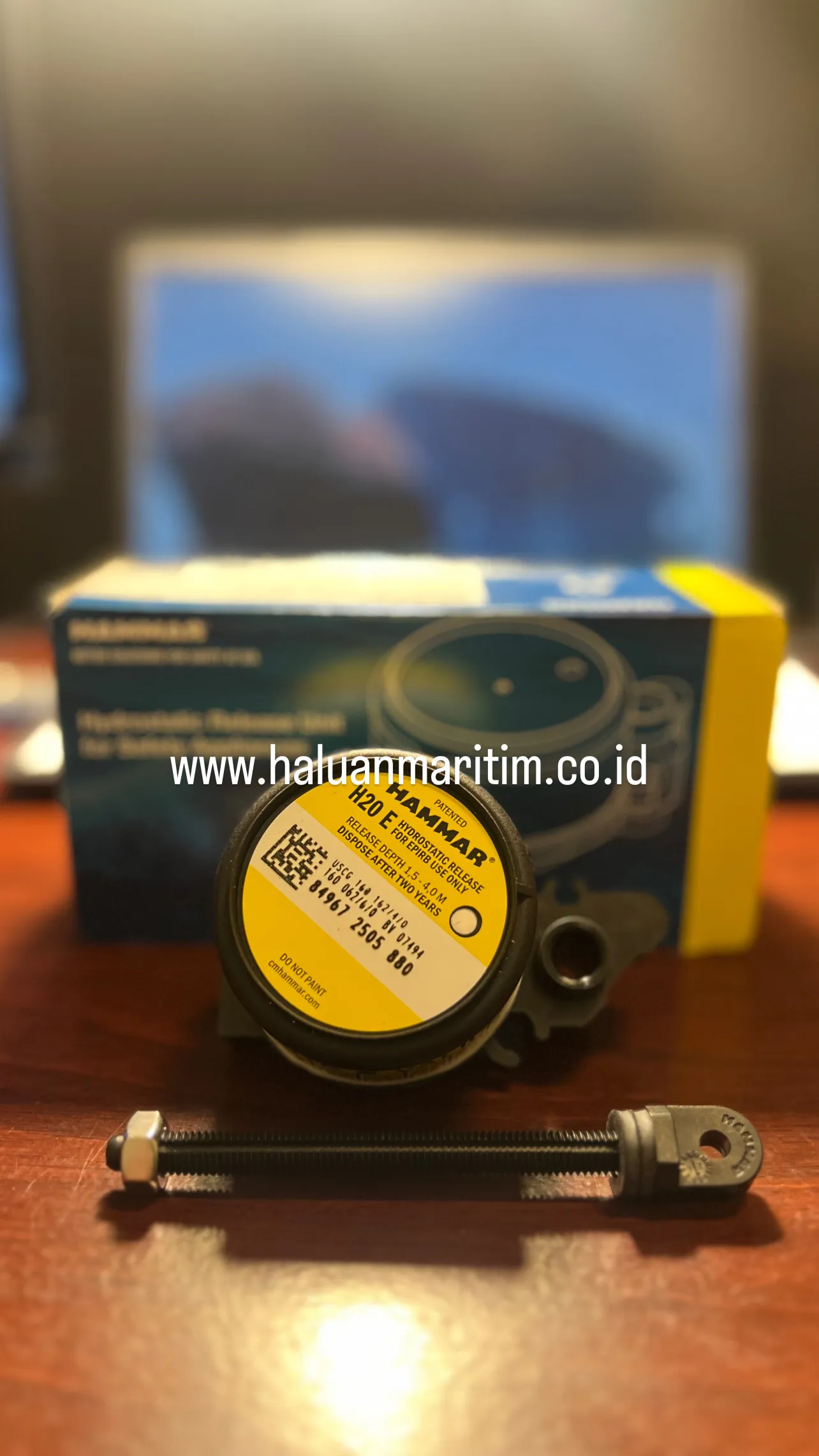HRU EPIRB HAMMAR H20E