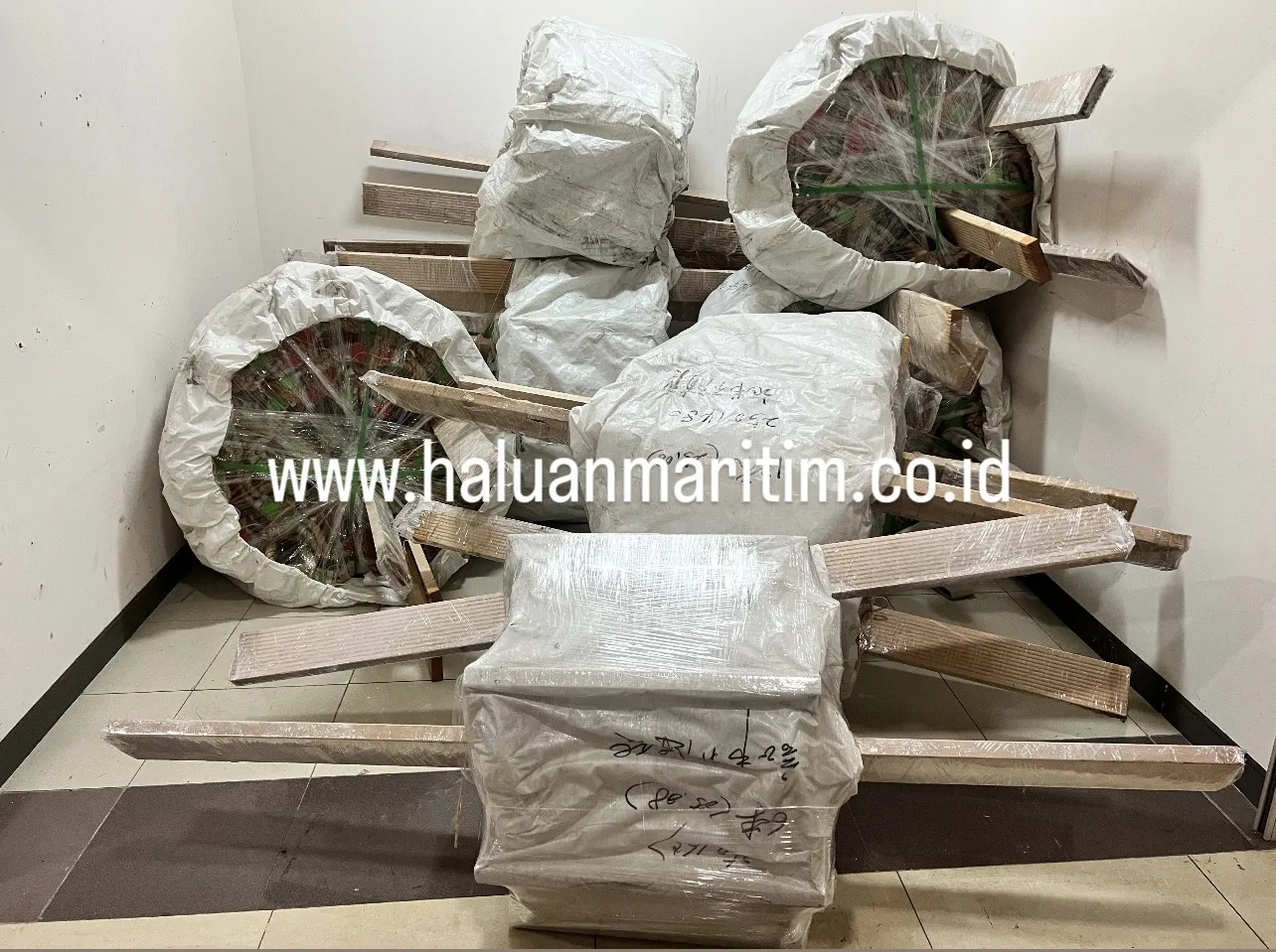 PILOT LADDER 6 METER C/W CCS CERTIFICATE