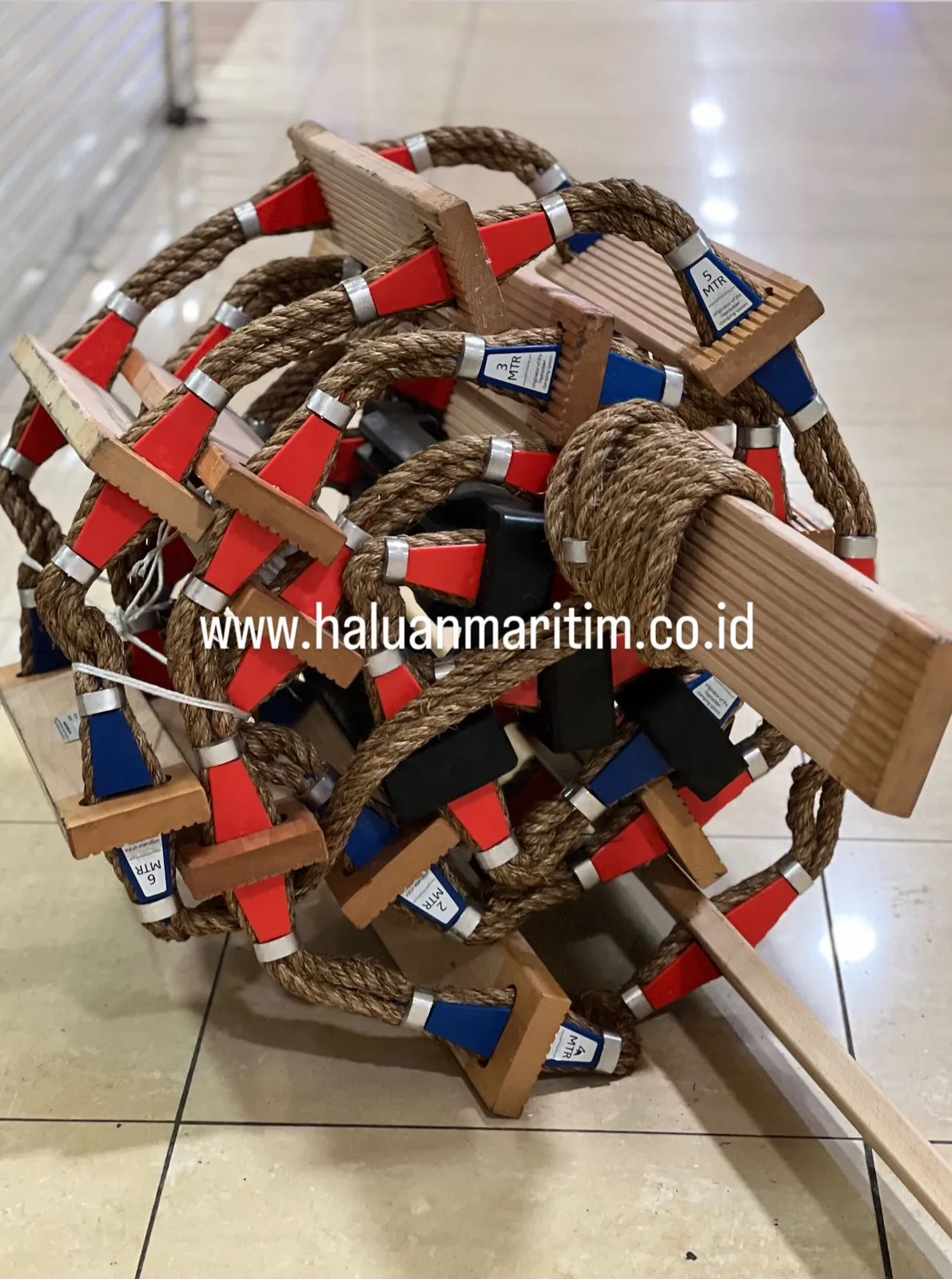 PILOT LADDER PTR HOLLAND 6 METER DNV GL CERTIFICATE